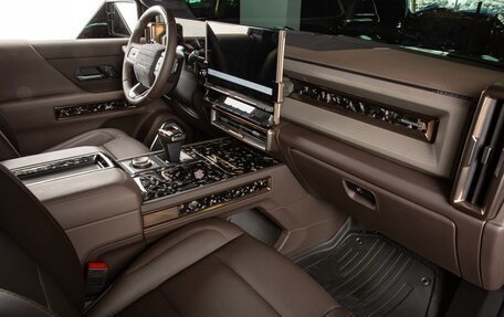 GMC Hummer EV, 2023 год, 22 098 000 рублей, 12 фотография