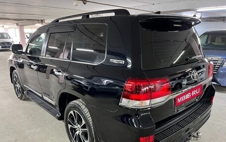 Toyota Land Cruiser 200, 2021 год, 10 150 000 рублей, 8 фотография