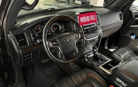 Toyota Land Cruiser 200, 2021 год, 10 150 000 рублей, 12 фотография
