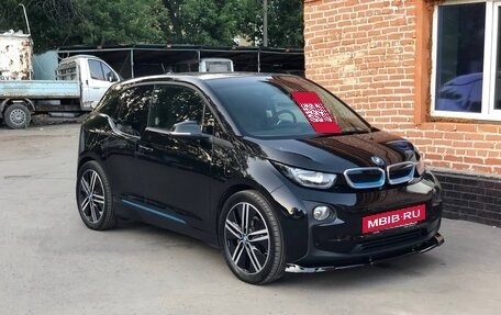 BMW i3 I01 рестайлинг, 2017 год, 3 160 000 рублей, 2 фотография