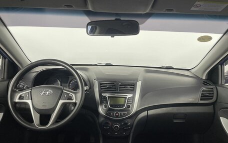 Hyundai Solaris II рестайлинг, 2013 год, 730 000 рублей, 14 фотография