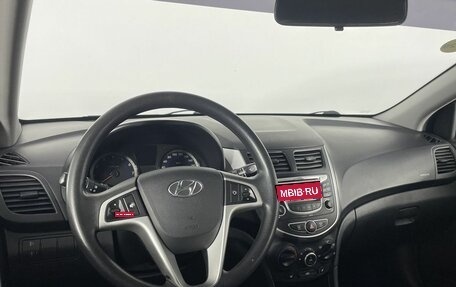 Hyundai Solaris II рестайлинг, 2013 год, 730 000 рублей, 12 фотография