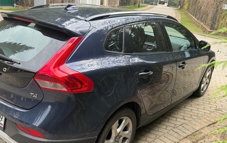 Volvo V40 Cross Country I, 2014 год, 1 330 000 рублей, 4 фотография