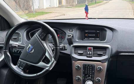 Volvo V40 Cross Country I, 2014 год, 1 330 000 рублей, 7 фотография