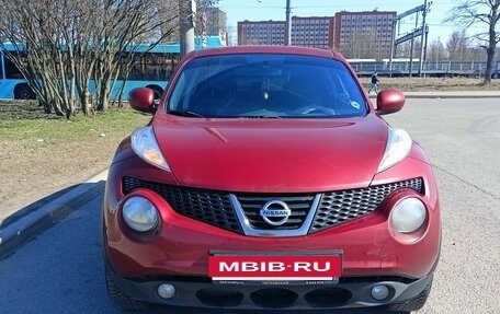 Nissan Juke II, 2011 год, 895 000 рублей, 9 фотография