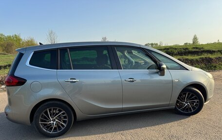 Opel Zafira C рестайлинг, 2013 год, 1 495 000 рублей, 4 фотография
