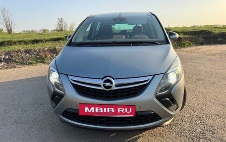 Opel Zafira C рестайлинг, 2013 год, 1 495 000 рублей, 27 фотография