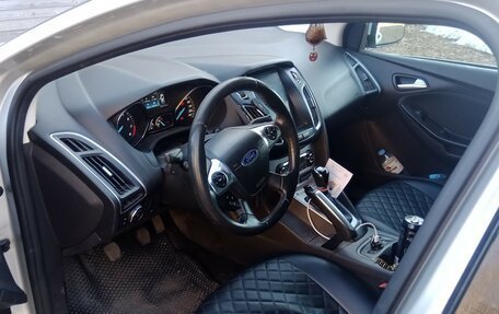 Ford Focus III, 2011 год, 800 000 рублей, 2 фотография