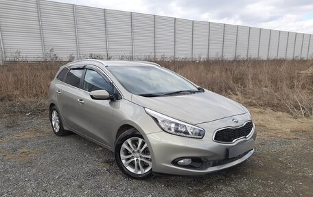 KIA cee'd III, 2013 год, 1 330 000 рублей, 23 фотография