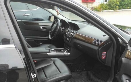 Mercedes-Benz E-Класс, 2013 год, 1 170 000 рублей, 6 фотография