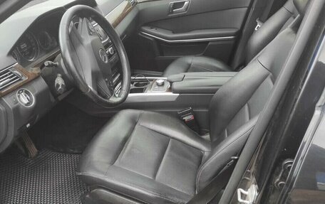 Mercedes-Benz E-Класс, 2013 год, 1 170 000 рублей, 9 фотография