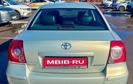 Toyota Avensis III рестайлинг, 2008 год, 830 000 рублей, 4 фотография