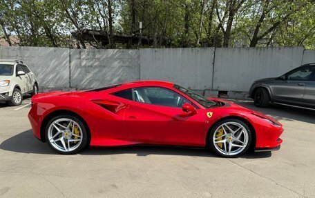 Ferrari F8, 2021 год, 26 700 000 рублей, 5 фотография