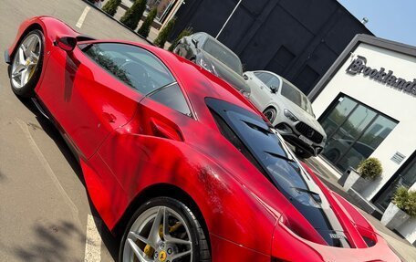 Ferrari F8, 2021 год, 26 700 000 рублей, 12 фотография