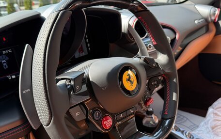 Ferrari F8, 2021 год, 26 700 000 рублей, 28 фотография