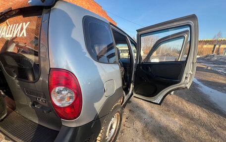 Chevrolet Niva I рестайлинг, 2013 год, 300 000 рублей, 11 фотография