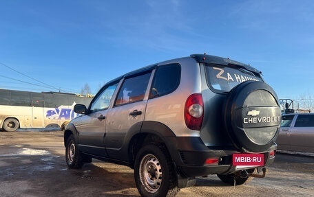 Chevrolet Niva I рестайлинг, 2013 год, 300 000 рублей, 5 фотография