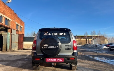 Chevrolet Niva I рестайлинг, 2013 год, 300 000 рублей, 4 фотография