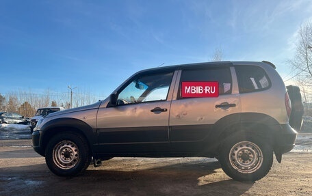 Chevrolet Niva I рестайлинг, 2013 год, 300 000 рублей, 6 фотография