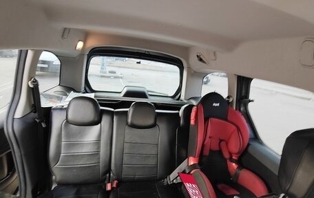 Citroen Berlingo II рестайлинг, 2011 год, 650 000 рублей, 15 фотография