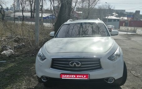 Infiniti FX II, 2013 год, 2 380 000 рублей, 1 фотография