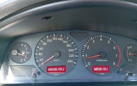 Toyota Avensis III рестайлинг, 1999 год, 380 000 рублей, 9 фотография