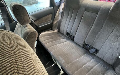 Mitsubishi Galant VIII, 1988 год, 75 000 рублей, 4 фотография