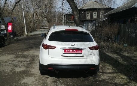 Infiniti FX II, 2013 год, 2 380 000 рублей, 3 фотография