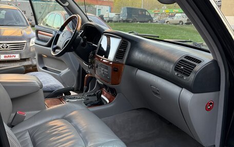 Lexus LX II, 2003 год, 2 390 000 рублей, 10 фотография