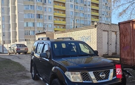 Nissan Pathfinder, 2005 год, 930 000 рублей, 2 фотография