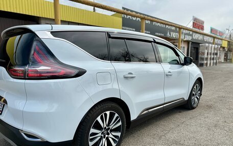 Renault Espace V рестайлинг, 2016 год, 1 949 000 рублей, 8 фотография