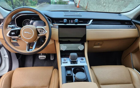 Jaguar F-Pace, 2022 год, 3 655 643 рублей, 8 фотография