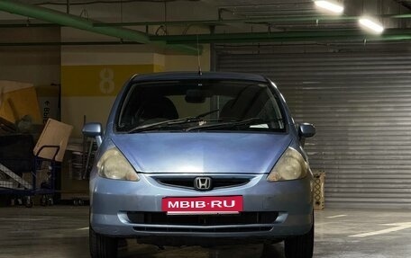 Honda Fit III, 2002 год, 290 000 рублей, 2 фотография
