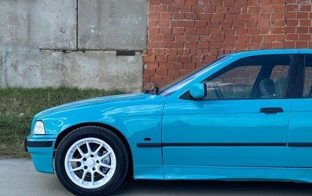 BMW 3 серия, 1993 год, 449 000 рублей, 18 фотография