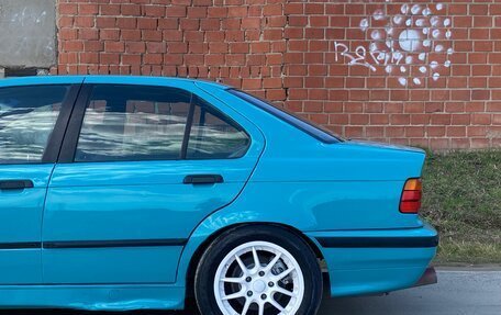 BMW 3 серия, 1993 год, 449 000 рублей, 19 фотография