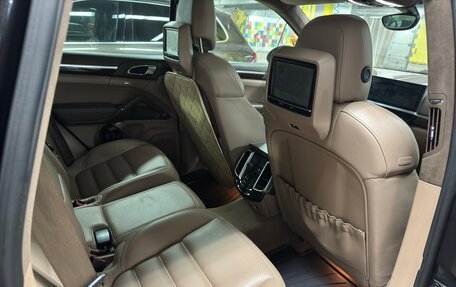 Porsche Cayenne III, 2011 год, 2 750 000 рублей, 15 фотография