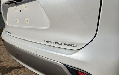 Toyota Highlander, 2025 год, 6 490 000 рублей, 7 фотография
