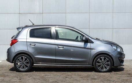 Mitsubishi Mirage VI рестайлинг, 2019 год, 1 270 000 рублей, 5 фотография