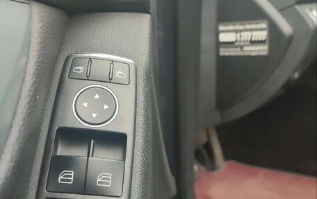 Mercedes-Benz C-Класс, 2010 год, 1 250 000 рублей, 11 фотография