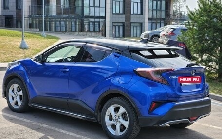 Toyota C-HR I рестайлинг, 2018 год, 2 150 000 рублей, 2 фотография