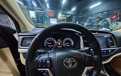 Toyota Highlander III, 2015 год, 2 650 000 рублей, 1 фотография