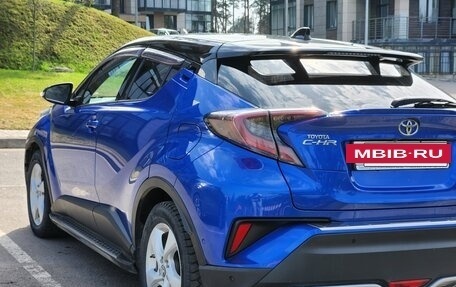 Toyota C-HR I рестайлинг, 2018 год, 2 150 000 рублей, 7 фотография