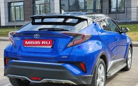 Toyota C-HR I рестайлинг, 2018 год, 2 150 000 рублей, 9 фотография