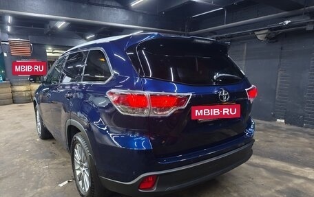 Toyota Highlander III, 2015 год, 2 650 000 рублей, 6 фотография