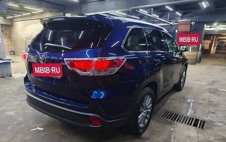 Toyota Highlander III, 2015 год, 2 650 000 рублей, 4 фотография