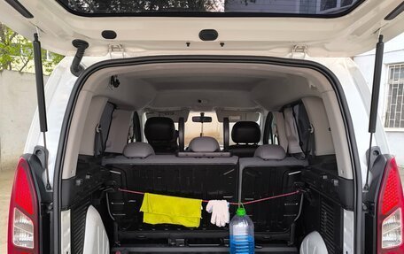 Citroen Berlingo II рестайлинг, 2014 год, 787 000 рублей, 16 фотография