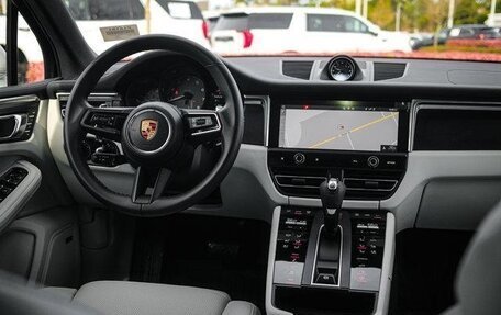 Porsche Macan I рестайлинг, 2022 год, 7 735 000 рублей, 9 фотография
