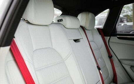 Porsche Macan I рестайлинг, 2022 год, 7 735 000 рублей, 13 фотография
