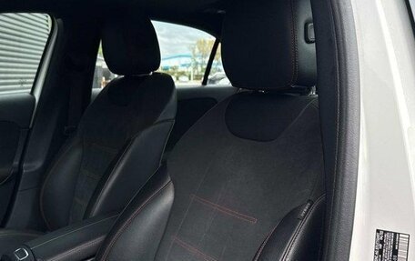 Mercedes-Benz A-Класс, 2022 год, 3 230 000 рублей, 14 фотография