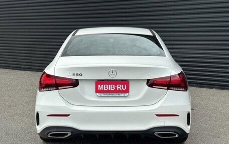 Mercedes-Benz A-Класс, 2022 год, 3 230 000 рублей, 8 фотография